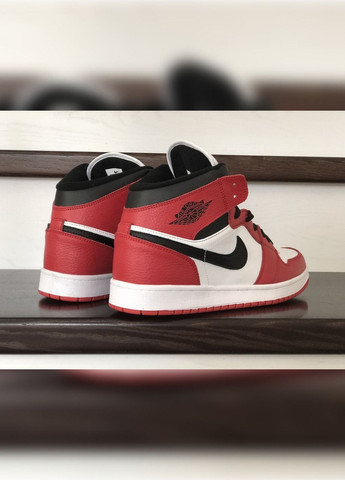 Красные демисезонные красные с белым демисезонные мужские кроссовки No Brand