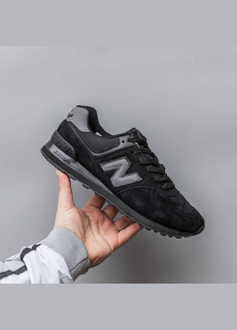 Черные демисезонные кроссовки Vakko