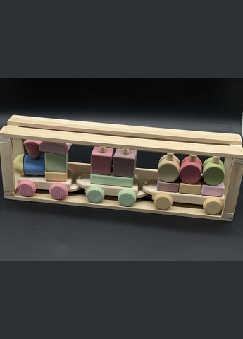 Детская деревянная игрушка "Поезд" разноцветный (паровозик и два вагона) в упаковке HM furnitura (330607603)