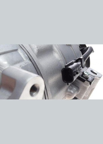 Компрессор кондиционера Renault Trafic 1.6/2.0 dCi 06 813265 (opt-om) Valeo (339642110)