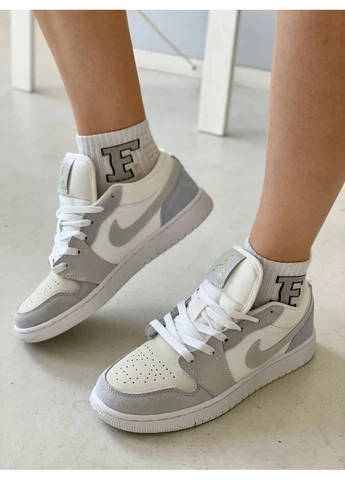 Серые летние кроссовки nike air jordan retro 1 low grey blue найк аир джордан No Brand