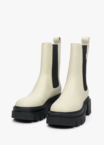 Осенние челси, цвет молочный Estro