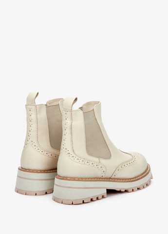 Осенние челси, цвет молочный Estro