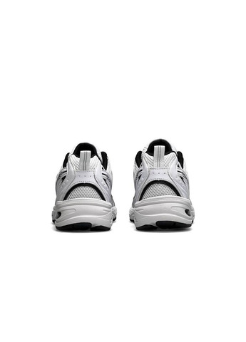 Білі Осінні кросівки чоловічі, вьетнам New Balance 530 White Black Silver