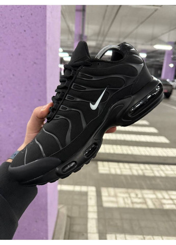 Черные зимние мужские кроссовки No Brand