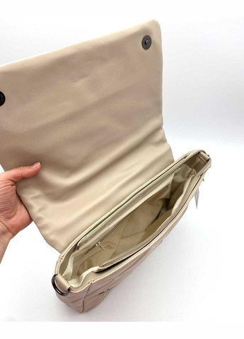 Женская однотонная сумка кросс-боди из стеганной экокожи «Керри» бежевая WeLassie (298571191)