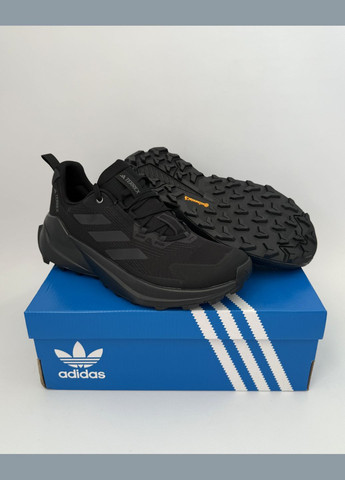 Чорні Осінні кросівки terrex adidas