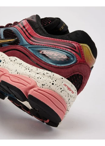 Фиолетовые демисезонные кроссовки progrid omni 9 violet s70838-2 Saucony