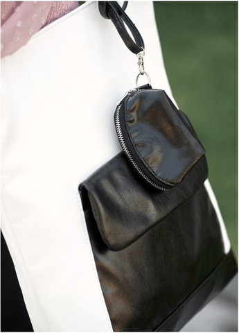 Жіноча сумка-шоппер з декоративним гаманцем Біла з чорним (7460301041) Sambag (360965635)