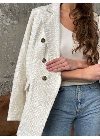 Бежевый женский твидовый пиджак ricco цвет шампань milirud -