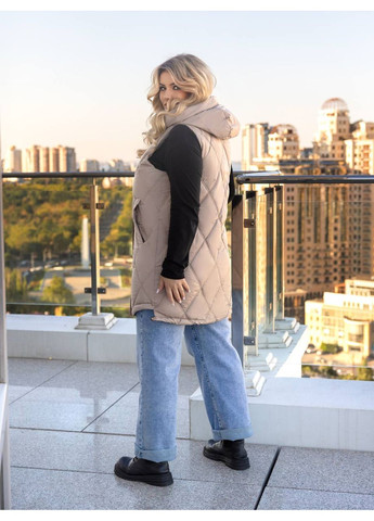 Подовжена жилетка з капюшоном MonCher (354698904)