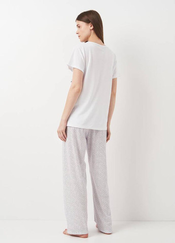 Біла всесезон піжама футболка + штани Carla Mara