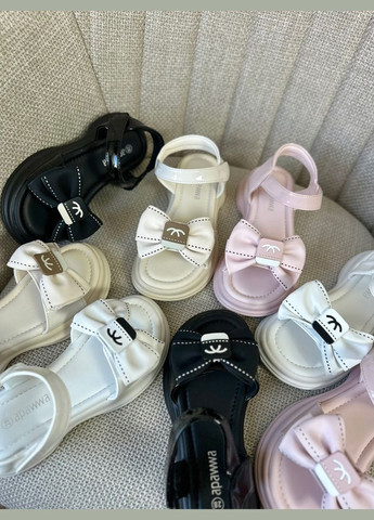 Черные босоножки для девочек из новой летней коллекции тм Apawwa