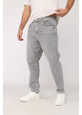 Светло-серые демисезонные джинсы carrot мужские цвет светло-серый цб-00277823 Yuki