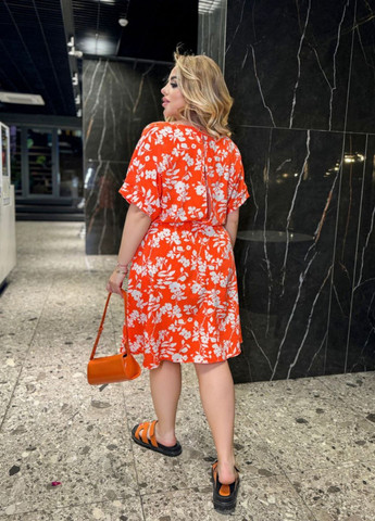 Оранжевое повседневный платье с v-образным вырезом в цветочек No Brand с цветочным принтом