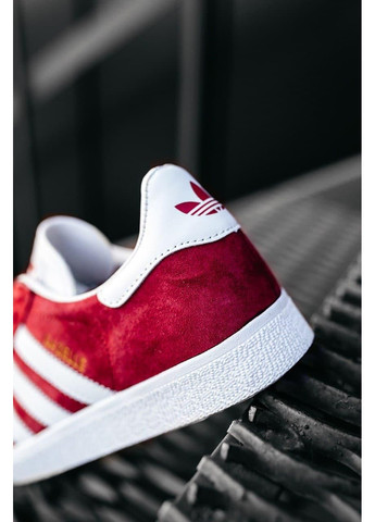 Белые демисезонные кроссовки мужские adidas gazelle bordo red адидас газель No Brand