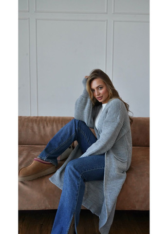 Светло-серый демисезонный кардиган Larionoff