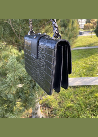 Міні сумка клатч на ланцюжку рептилія лакова екошкіра з чорним магнітом (sku_836ЧМ) No Brand (330575557)