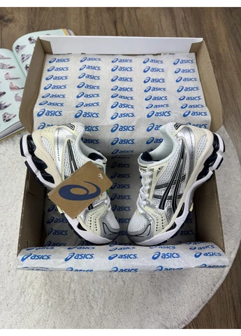 Чорні Осінні кросівки чоловічі asics gel-kayano 14 white silver black асікс гель каяно 14 No Brand