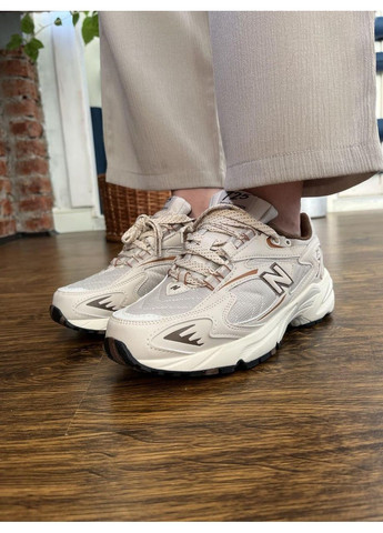 Бежеві Осінні кросівки чоловічі new balance 725 series low tops retro unisex beige нью беланс 725 No Brand