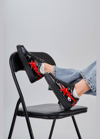 Чорні всесезонні кросівки Vakko