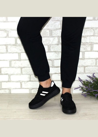 Чорні осінні жіночі кросівки Fashion