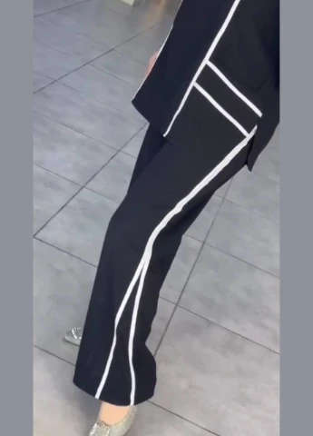 Жіночий костюм двійка New Trend (317369190)