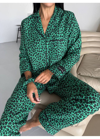 Зеленая всесезон женская пижама зелёная с леопардовым принтом рубашка + брюки Vital-Textile 1289