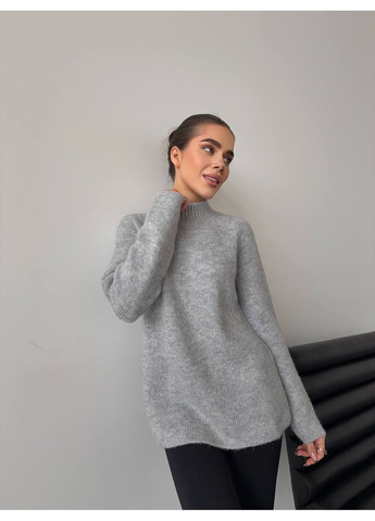 Сірий в'язаний жіночий оверсайз светр без шва No Brand Б1466-085