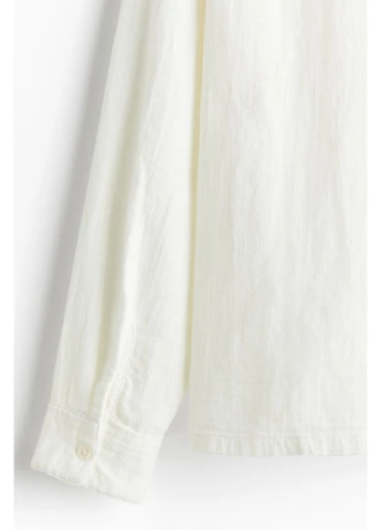 Белая кэжуал рубашка однотонная H&M