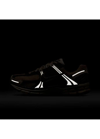 Кросівки W ZOOM VOMERO 5 Nike бежеві (366029569)