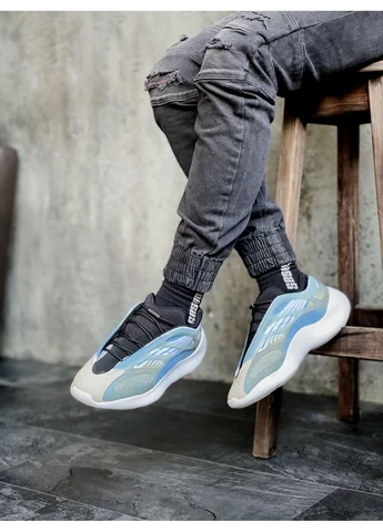 Синие демисезонные кроссовки мужские adidas yeezy boost 700 v3 azael blue адидас изи буст синие No Brand