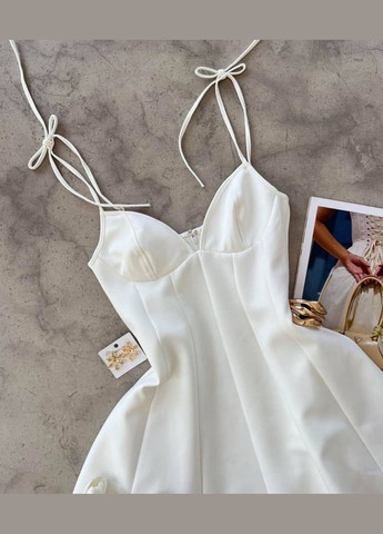 Молочное праздничный, повседневный, коктейльное женское платье на завязках силуэтная Avanti однотонное