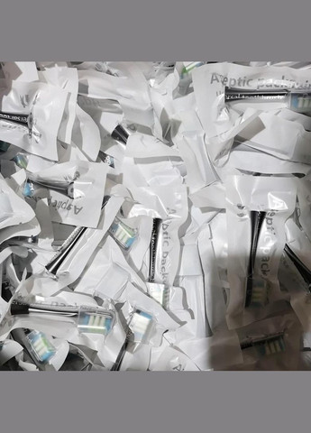 Насадка для x/x pro/x pro elite/z1/e1/air/air 2/one/xs/se/f1/z1 white/green Oclean (322701272)