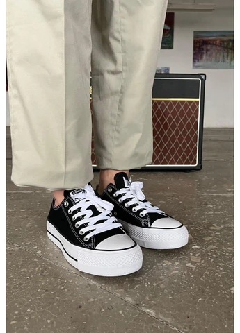 Білі кеди чоловічі converse chuck taylor all star platform black white конверс білі демісезон No Brand