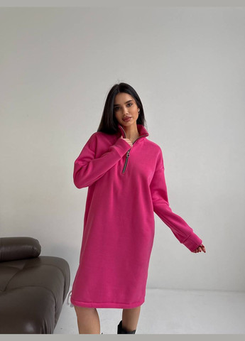 Малиновое теплое платье на флисе малинового цвета 30403 оверсайз No Brand однотонное