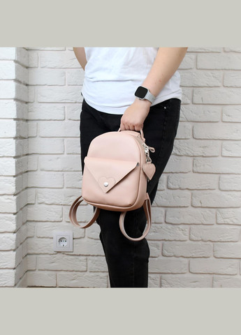 Городской рюкзак трансформер кожаный с брелоком Бежевый No Brand (297863327)