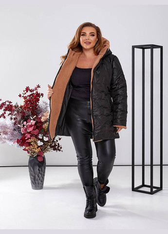 Чорна демісезонна жіноча тепла куртка з капюшоном New Trend
