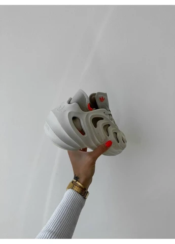 Белые летние кроссовки adidas adifom quake white orange адидас адифом No Brand