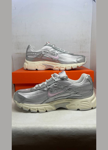 Кроссовки женские Nike Initiator металлы (333337790)