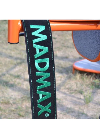 Пояс для тяжелой атлетики MadMax MFB-301 Suede Single Prong кожаный Black/Green Mad Max (395309459)