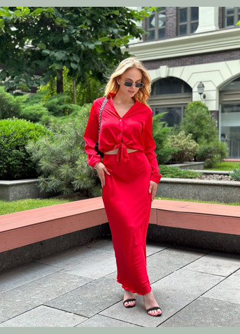 Красная женская блуза из шелка армани красный Maybel