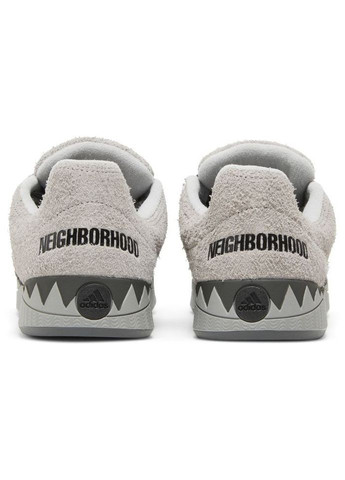 Серые всесезонные кроссовки adimatic neighborhood grey - hp6771 No Brand