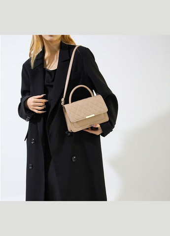 Женская классическая сумка 1623 с ручкой стеганая кросс-боди через плечо бежевая No Brand (303323131)