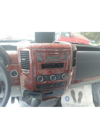 Накладки на панель (, 50 деталей) Дерево для Mercedes Sprinter W906 2006-2018 рр Meric (389424901)