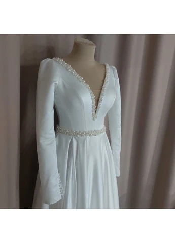 Атласна весільна сукня, ручна вишивка No Brand (388527278)