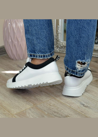 Кросівки жіночі шкіряні на шнурівці. Колір білий, синій. 37 розмір Vasha para комбіновані демісезони (303931902)