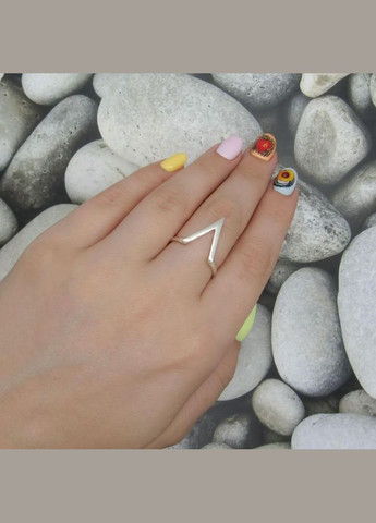 Срібна каблучка "V - образна" 19 No Brand (350667262)