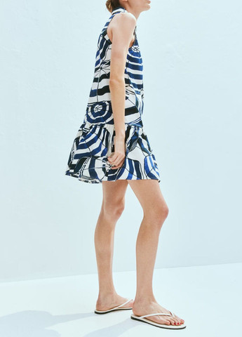 Темно-синя сукня H&M з геометричним візерунком