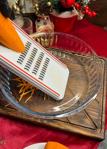 Терка пластмасова для корейської моркви та для нарізки соломкою овочів 26.5х10 см Kitchette (325221579)